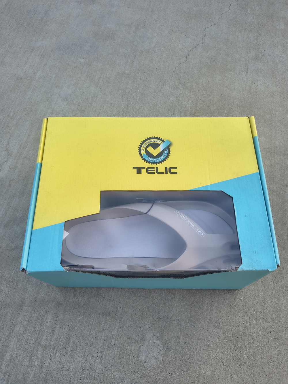 Telic Men’s Sandals Flip-Flops in Light Gray Size 12. Stepping Stone Fusion Trio